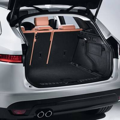 Jaguar F-Pace (2016)