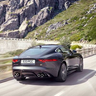 F-Type R Coupé