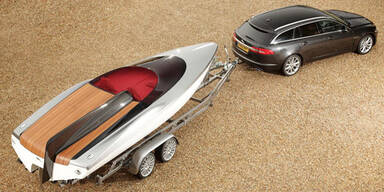 Jaguar bringt XF Kombi und ein Speedboot