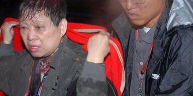 Jet auf Jamaika in 2 Teile gebrochen