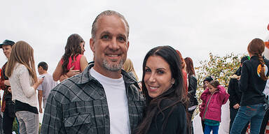 Jesse James und  Alexis DeJoria