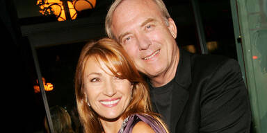 Jane Seymour, James Keach
