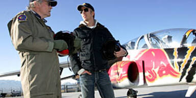 Janko mit 1000 km/h über die Alpen