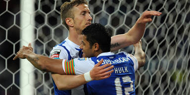 Marc Janko FC Porto Hulk