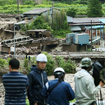 So wütet Taifun Neoguri
