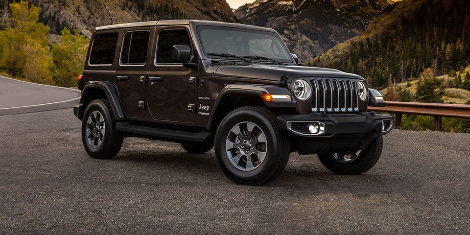 Jeep zeigt Cockpit vom neuen Wrangler