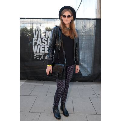 Sonja Petrkowsky (25) www.fashiontweed.com