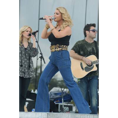 Jessica Simpson: Dralle Blondine