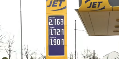 Jet-Tankstelle in Nieder&ouml;sterreich am Ostermontag.