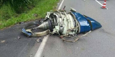 Flugzeug kollidiert mit Kampfjet: Ein Toter