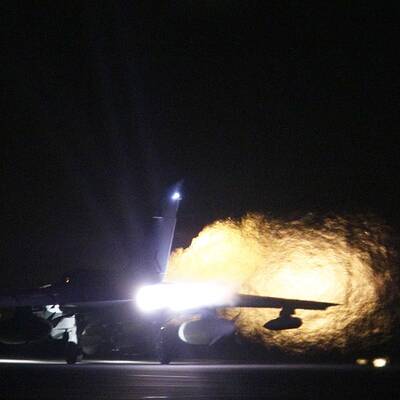 Jets und Flugzeugträger im Einsatz