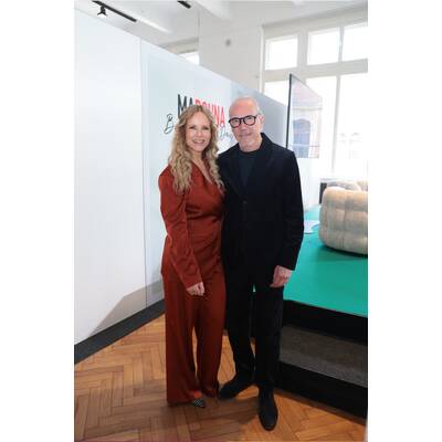 9593E6F2-0FD2-43AA-B0F5-DE22FF8C63CC