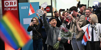 JJ in Wien-Schwechat angekommen