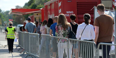 Drive-In-Teststation Coronavirus Wien Tests