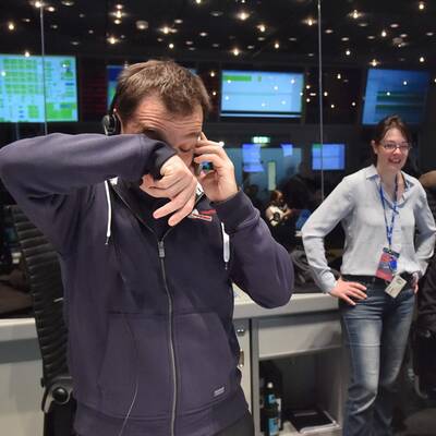  So schaut es auf 67P/Tschurjumow-Gerassimenko  genannt 