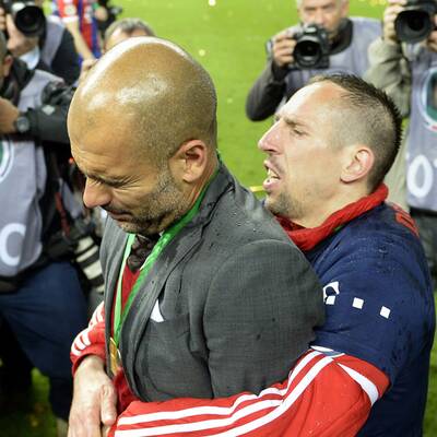 Bayern jubeln über Pokalsieg