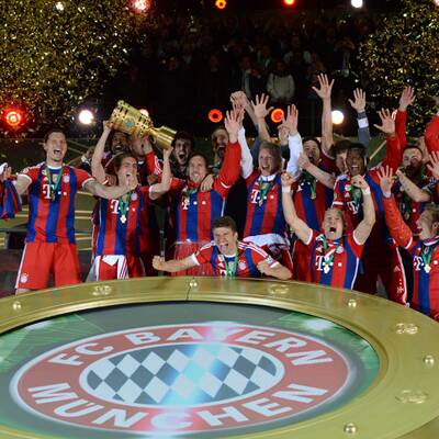 Bayern jubeln über Pokalsieg
