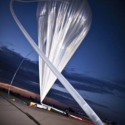 Die Bilder von Baumgartners 2. Sprung