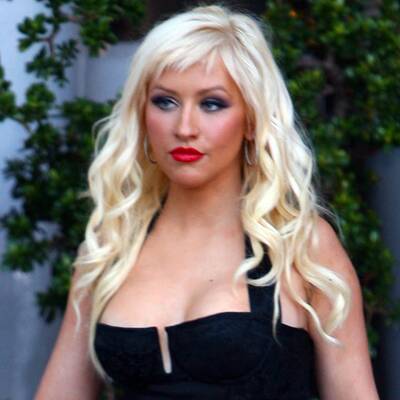 Christina Aguilera: Wo ist ihr Busen hin?
