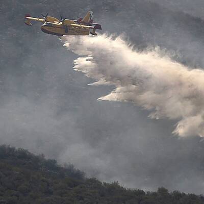 Verzweifelter Kampf gegen die Flammen
