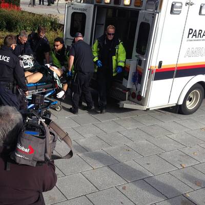 Mehrere Schüsse im kanadischen Parlament