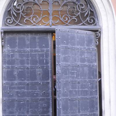 Der verstorbene Kaisersohn wird zwei Tage aufgebahrt