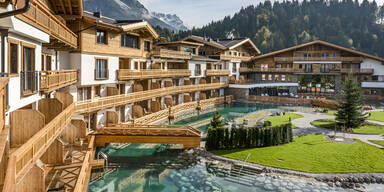 Kaiserlodge: Luxus-Wellnesshotel am Wilden Kaiser f&uuml;r Familien & Ruhesuchende