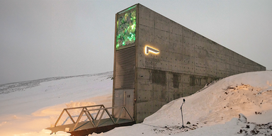 SvalbardGlobalSeedVaultExterior