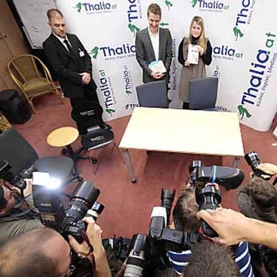 Natascha liest aus ihrere Biographie vor