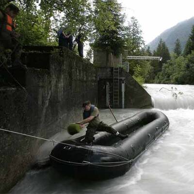 Drei Schweizer Soldaten bei Bootsunfall gestorben