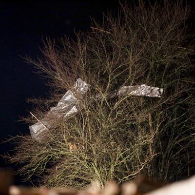 Vater und Sohn sprengen sich in die Luft