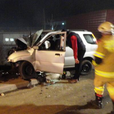 Mann tötet Ehefrau und rast in Tunnelwand