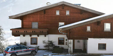 Mann tötet Ehefrau und rast in Tunnelwand