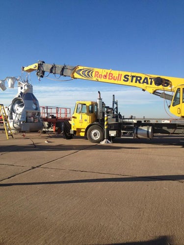 Baumgartners Stratos-Sprung abgeblasen