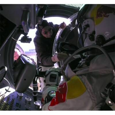 Die Bilder vom Stratos-Jump