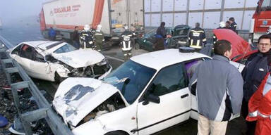 Gaffer l&ouml;st Karambolage auf A1 aus