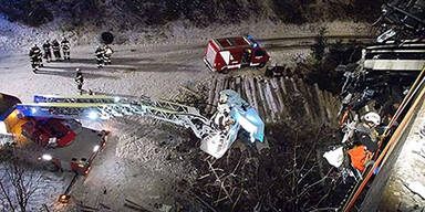 A11 nach tödlichem Unfall wieder befahrbar