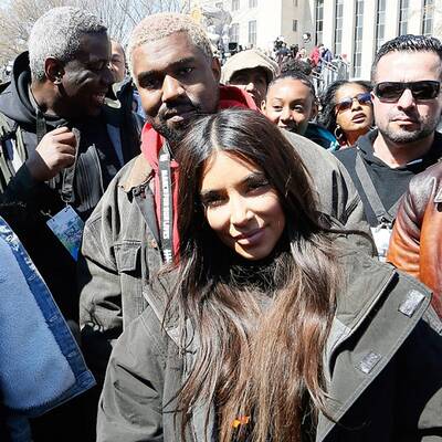 Alissa Milano zeigt ihren Widerstand gegen Wafengewalt