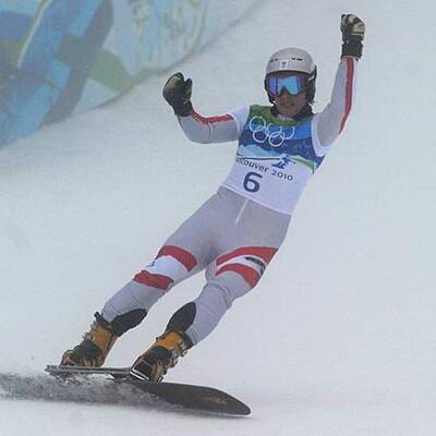 Benjamin Karl carvt zu Silber