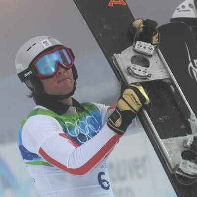 Benjamin Karl carvt zu Silber