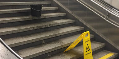 Ekel-Nass: In U-Bahn-Station tropft es