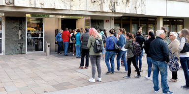 Ansturm auf Larissa- Prozess