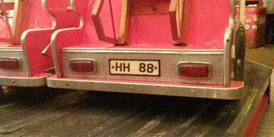 Wirbel um Hitler-Code auf Kinderkarussell