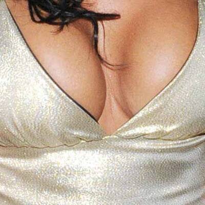 Katie Price zeigt wieder einmal alles!