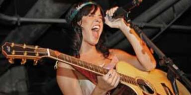 Katy Perry stürmt die Österreich-Charts