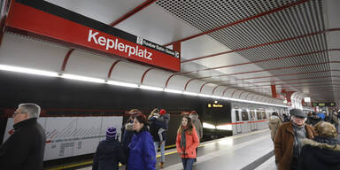 Teenie stach Opfer in U1 nieder