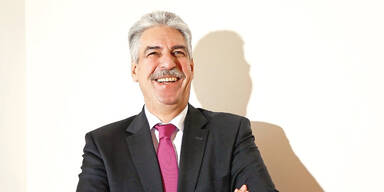 Sparpaket:  Schelling  rasiert  Minister