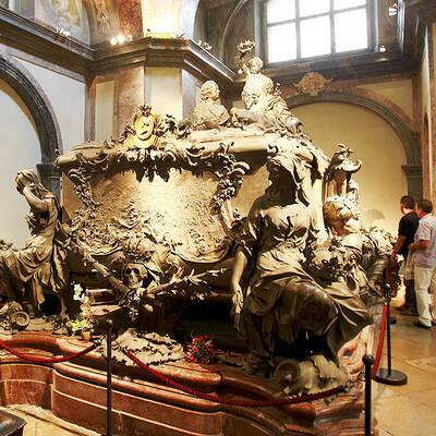 Die Österreicher erweisen Otto Habsburg  die Letzte Ehre