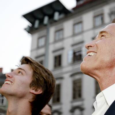 Arnold Schwarzenegger landet in Graz