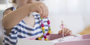 So viel Gift steckt in Kinderschmuck
